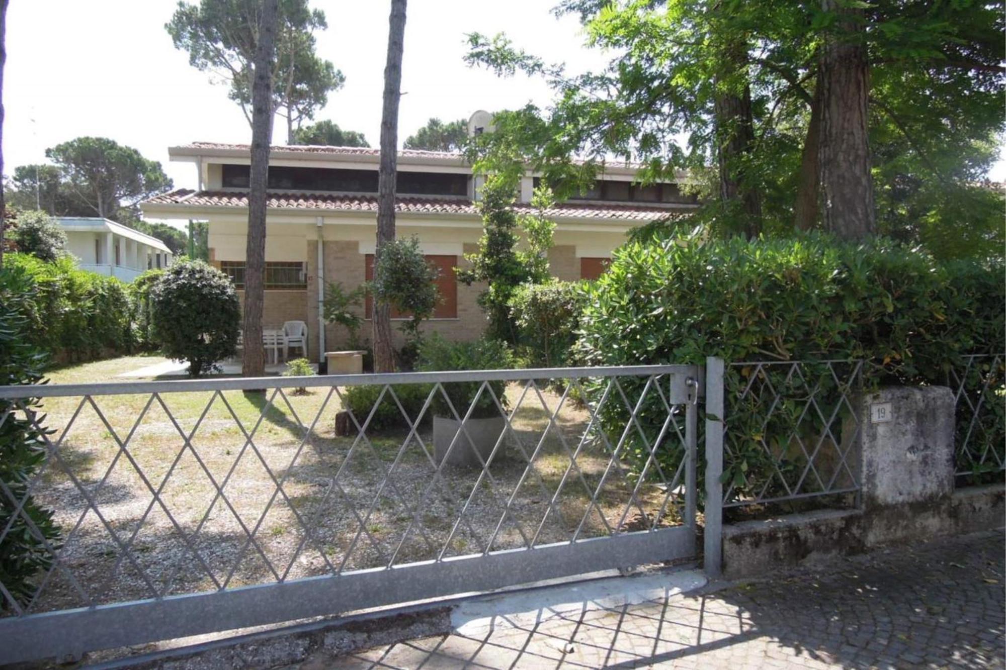 Cozy Villa 250 Metres From The Beach - Beahost - Bibione Exterior foto